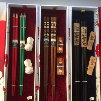 Yunhong Chopsticks - Gift Shops Near Me - New York, New York