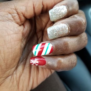 Happy Nails Brows & Lashes Bar - Tiffany - Nail Salons Near Me - Chicago, Illinois
