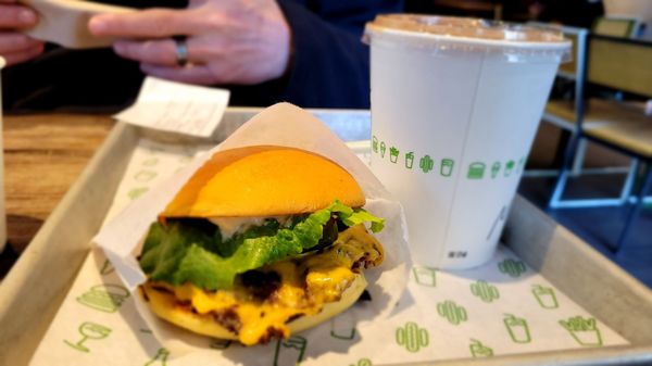 Shake Shack First National Building - Downtown Detroit by null