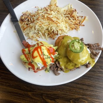 Broken Yolk Cafe - Border Benedict & Classic Eggs Benedict - Breakfast & Brunch Near Me - Fullerton, California