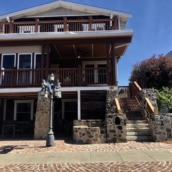 Shorelight Inn - Bed & Breakfast Near Me - Benicia, California Shorelight Inn - Bed & Breakfast Near Me - Benicia, California