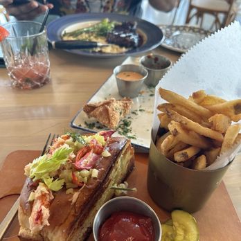 Windy City Social - Lobster Roll - Pizza Near Me - Munster, Indiana Windy City Social - Lobster Roll - Pizza Near Me - Munster, Indiana
