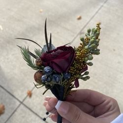 The Flower Alley - Boutonniere