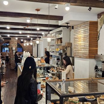 Pavé - Bakeries Near Me - New York, New York