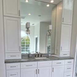 Custom bathroom remodel, natural stone countertop
#spaathome
#relax
#rejuvenate
