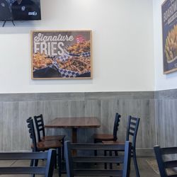 Boardwalk Fries Burgers and Shakes - Seating