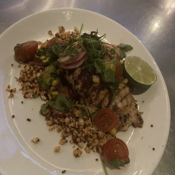 Yard House - Cilantro Lime Chicken! Very good! - New American Near Me - Cincinnati, Ohio