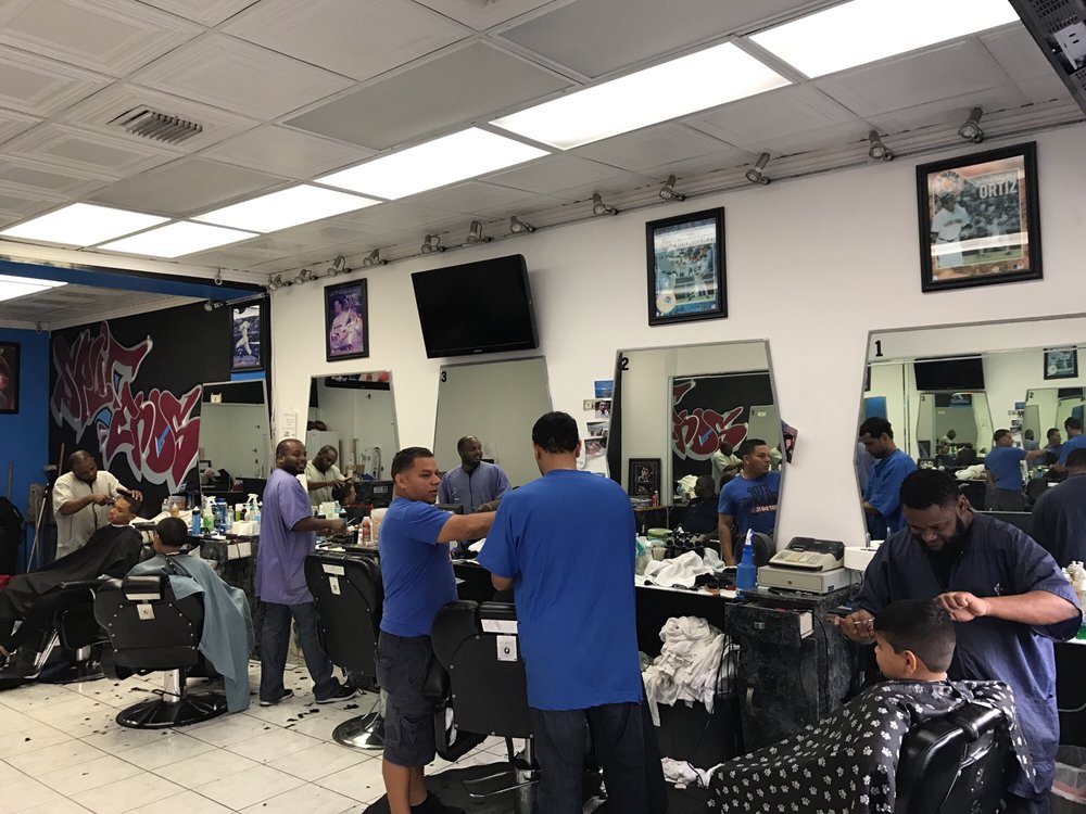 Split Ends Barbershop Photos