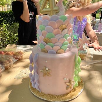 Happily Ever After Desserts - Custom Cakes Near Me Happily Ever After Desserts - Custom Cakes Near Me
