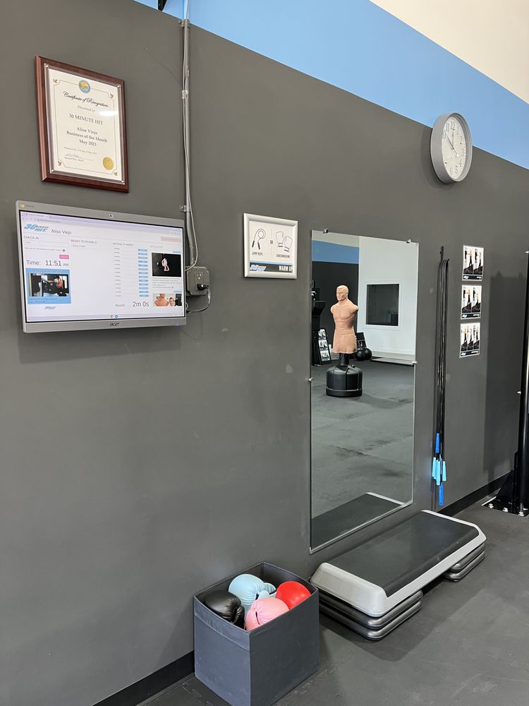 30 Minute Hit Aliso Viejo Logo