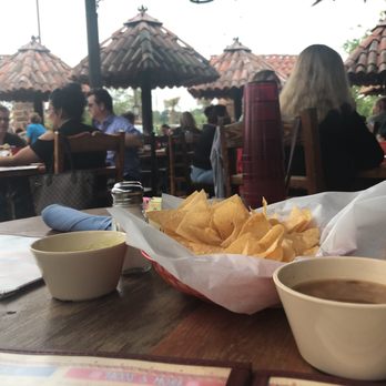 El Jarrito - Nothing beats Chips and salsa on the patio. - Mexican Near Me - Katy, Texas El Jarrito - Nothing beats Chips and salsa on the patio. - Mexican Near Me - Katy, Texas