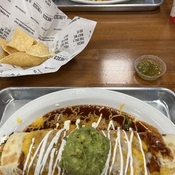 El Fresco - Sterling - Mariachi Bur. Pltr Chorizo Con Huevos - Breakfast & Brunch Near Me - Sterling, Virginia El Fresco - Sterling - Mariachi Bur. Pltr Chorizo Con Huevos - Breakfast & Brunch Near Me - Sterling, Virginia