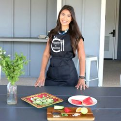 Dahlia Marin - Using Food as Medicine to help others "Heal with Each Meal" TM