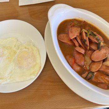 Salomas Panamanian Cuisine - Salchica guisada - Breakfast & Brunch Near Me - Fleming Island, Florida Salomas Panamanian Cuisine - Salchica guisada - Breakfast & Brunch Near Me - Fleming Island, Florida