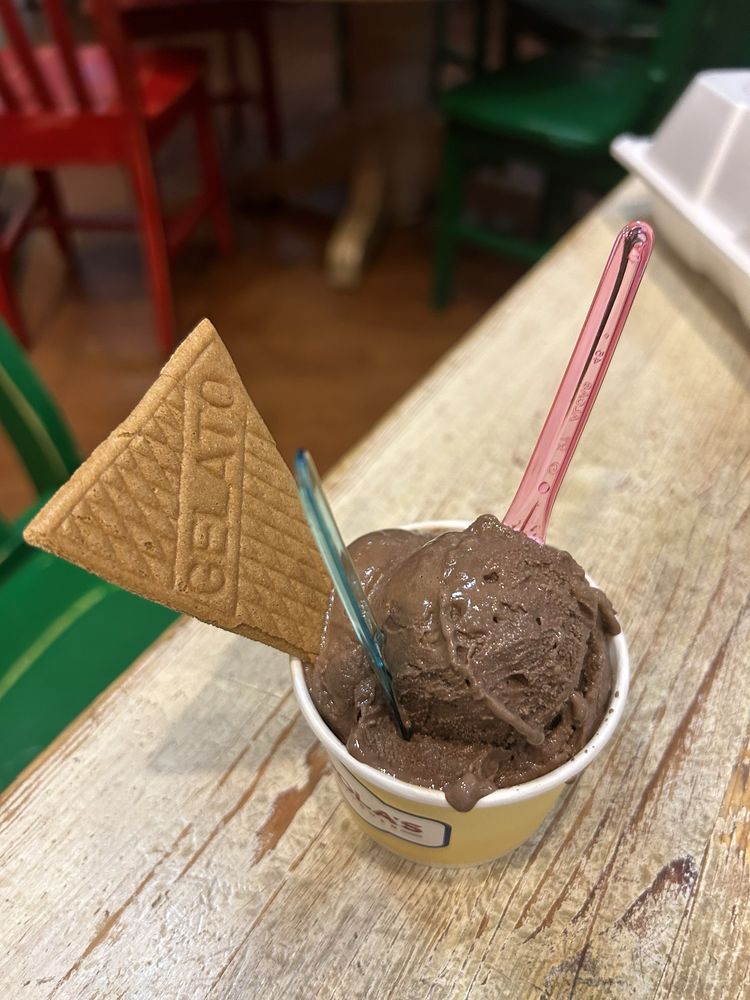 MANDOLA’S ITALIAN Updated September 2024 235 Photos & 384 Reviews