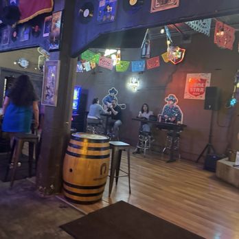 El Honky Tonk - Bars Near Me - San Antonio, Texas El Honky Tonk - Bars Near Me - San Antonio, Texas
