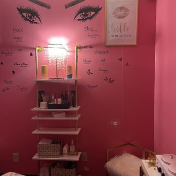 Peaceful Massages - Lash room - Massage Therapy Near Me - Charlotte, North Carolina Peaceful Massages - Lash room - Massage Therapy Near Me - Charlotte, North Carolina