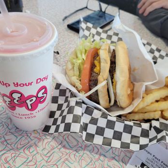 Beeps Fast Food - Special with extra pattie - Fast Food Near Me - Van Nuys, California Beeps Fast Food - Special with extra pattie - Fast Food Near Me - Van Nuys, California