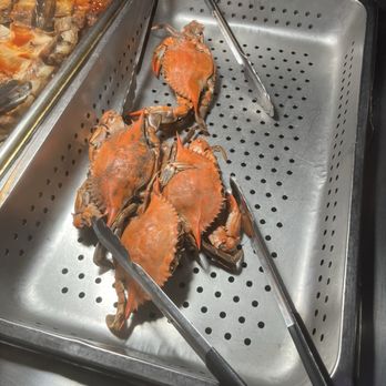 Flaming Grill & Buffet - Cold dry crabs they just put on the buffet - Buffets Near Me - Frederick, Maryland Flaming Grill & Buffet - Cold dry crabs they just put on the buffet - Buffets Near Me - Frederick, Maryland