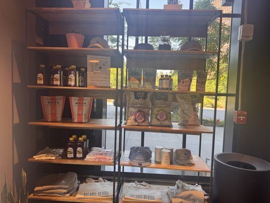 505 Angier Ave NE by null