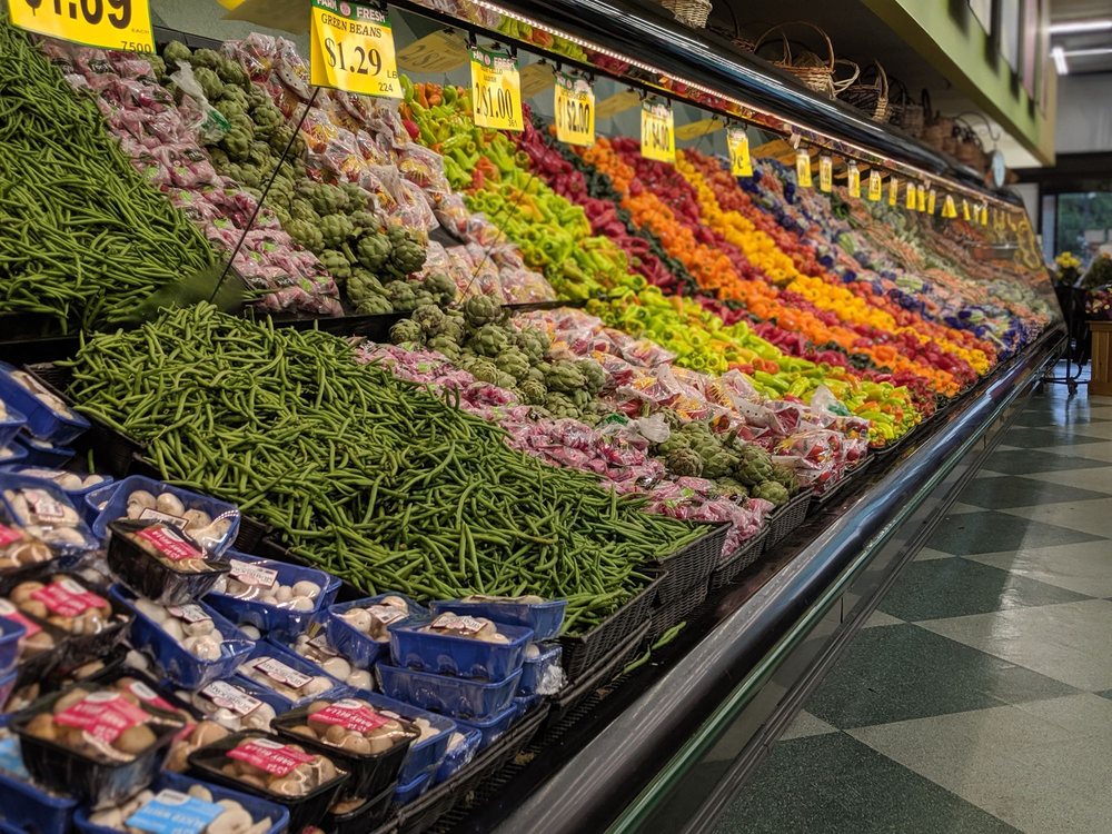 GIUNTA’S MEAT FARMS 22 Photos & 27 Reviews 4585 Sunrise Hwy, Bohemia, New York Grocery