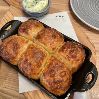 Bluebird Kitchen - Dinner rolls - Cocktail Bars Near Me - Bellmore, New York Bluebird Kitchen - Dinner rolls - Cocktail Bars Near Me - Bellmore, New York