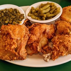 Maggie Valley Restaurant - Fried Chicken!!