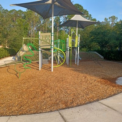 Laureate Park by null