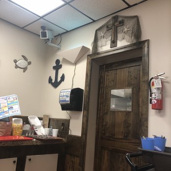 Dixie Queen Seafood Restaurant - Where the magic happens - Seafood Near Me - Winterville, North Carolina