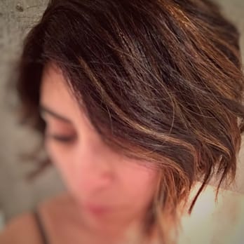 Two Horses - A-line textured bob with a soft curl - Hair Salons Near Me - Montreal, Quebec Two Horses - A-line textured bob with a soft curl - Hair Salons Near Me - Montreal, Quebec