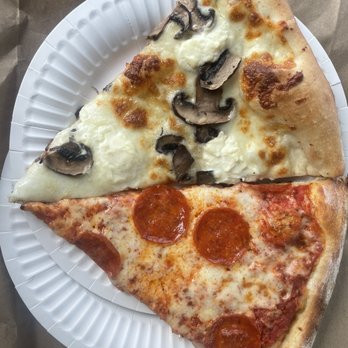 Caliano pizza - Two slice special - Pizza Near Me - Chula Vista, California