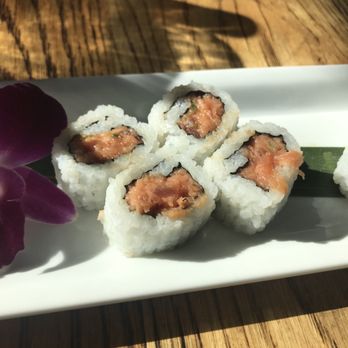 Yakumi - Spicy Tuna - Sushi Bars Near Me - Burbank, California Yakumi - Spicy Tuna - Sushi Bars Near Me - Burbank, California