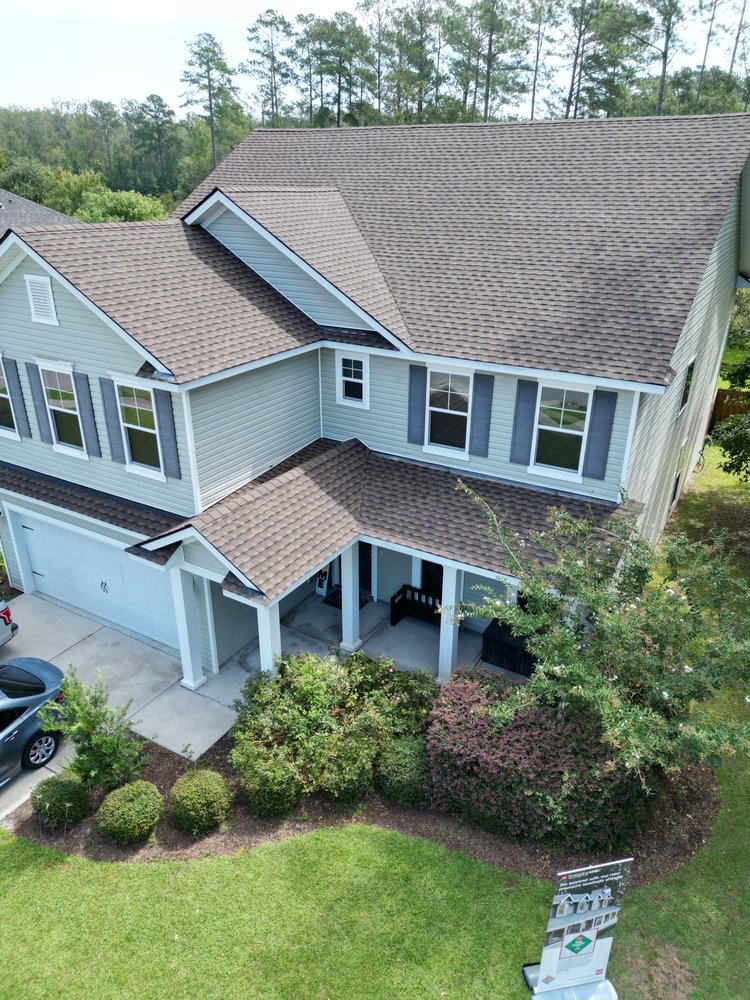 Slide of A Good Roofer Near Me