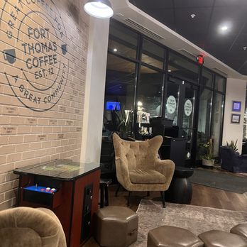 Fort Thomas Coffee - Seating - Coffee & Tea Near Me - Fort Thomas, Kentucky