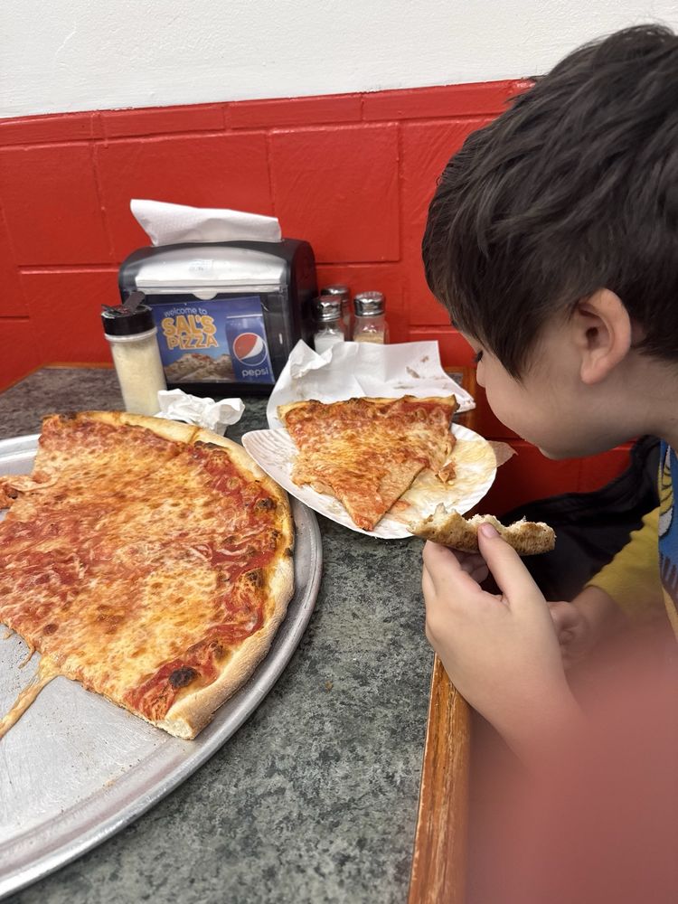 Sal's Pizzeria