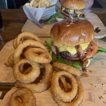 HK Kitchen & Draft House - The yummiest burger ever. - Bars Near Me - Bronx, New York HK Kitchen & Draft House - The yummiest burger ever. - Bars Near Me - Bronx, New York