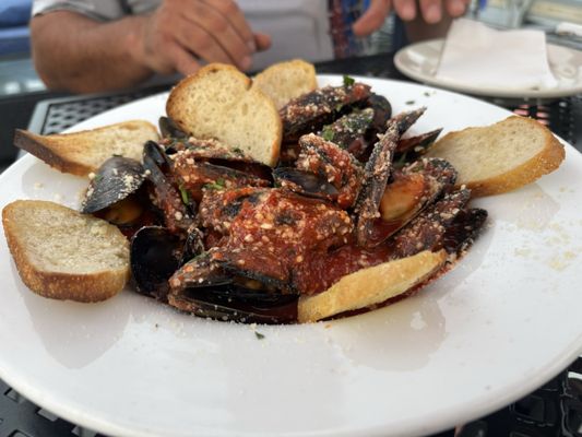 Sonny's Italian Kitchen & Pizzeria by null