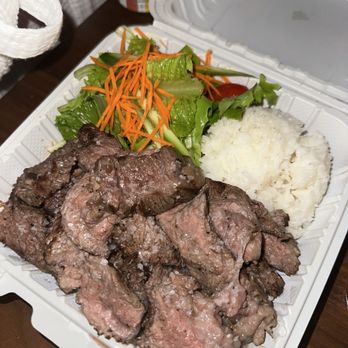 Blazzing Hawaiian - Food Trucks Near Me - Kaneohe, Hawaii