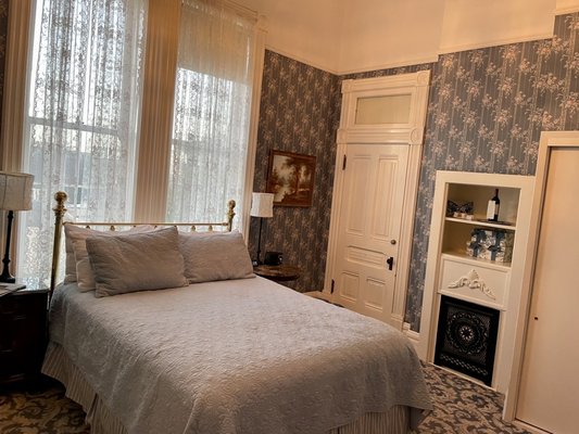 Victorian Inn by null