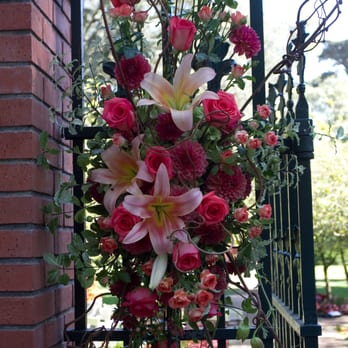 Floral Design Studio - Florists Near Me - Fremont, California