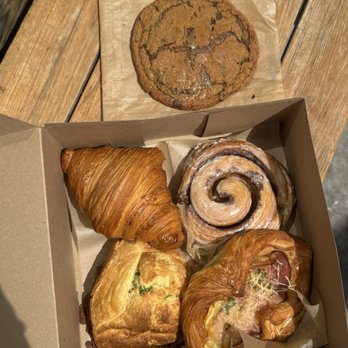 Petitgrain Boulangerie - Bakeries Near Me - Santa Monica, California Petitgrain Boulangerie - Bakeries Near Me - Santa Monica, California