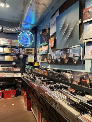 Park Ave CDs by null