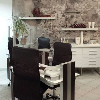 Studio Smile-Line - Nail Salons Near Me - Hamburg, HH