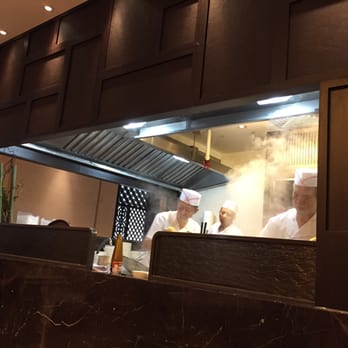 正斗粥麵專家 - Kitchen - Cantonese Near Me - Hong Kong, HK 正斗粥麵專家 - Kitchen - Cantonese Near Me - Hong Kong, HK