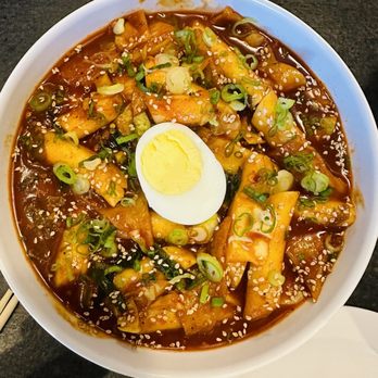 bb.q Chicken Downtown Gainesville - Mala Ddeok-Bokki - Chicken Shop Near Me - Gainesville, Florida bb.q Chicken Downtown Gainesville - Mala Ddeok-Bokki - Chicken Shop Near Me - Gainesville, Florida