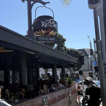 The Kettle - Diners Near Me - Manhattan Beach, California The Kettle - Diners Near Me - Manhattan Beach, California