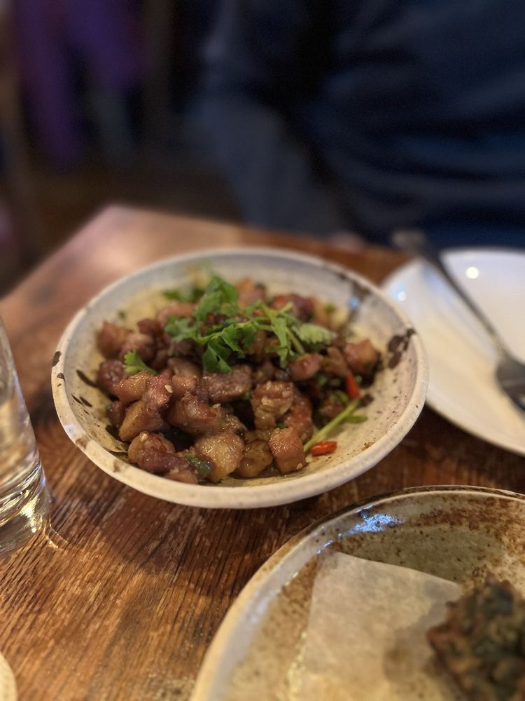 Social spots from Mahaniyom