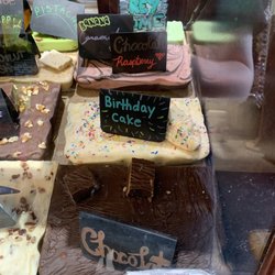 Banff Sweet Shoppe - Inside (8/2022)