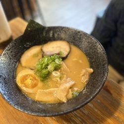 Oishii Ramen Cafe