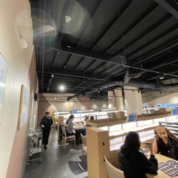 Waka Sakura - Restaurant inerior - Conveyor Belt Sushi Near Me - Gardena, California